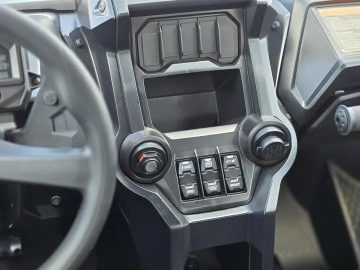 2025 Honda® Talon 1000x-4 - Photo 17