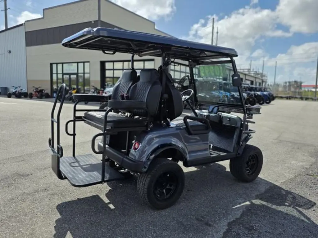 2024 Epic Carts E40L - Photo 8