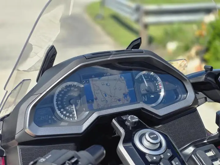 2021 Honda® Gold Wing Tour Automatic Dct Trike - Photo 19