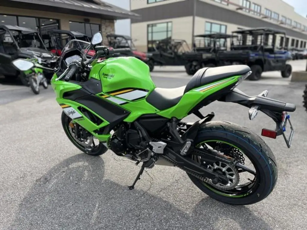 2025 Kawasaki Ninja 650 KRT Edition ABS - Photo 7