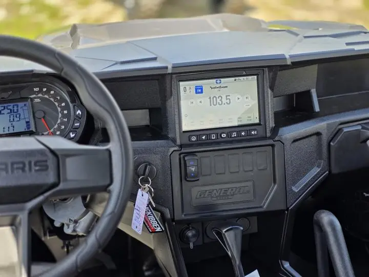 2025 Polaris® General Xp 4 1000 Ultimate - Photo 18