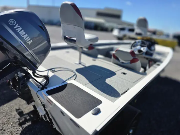 2021 Tracker® Boats Sportsman 1710 - Photo 9