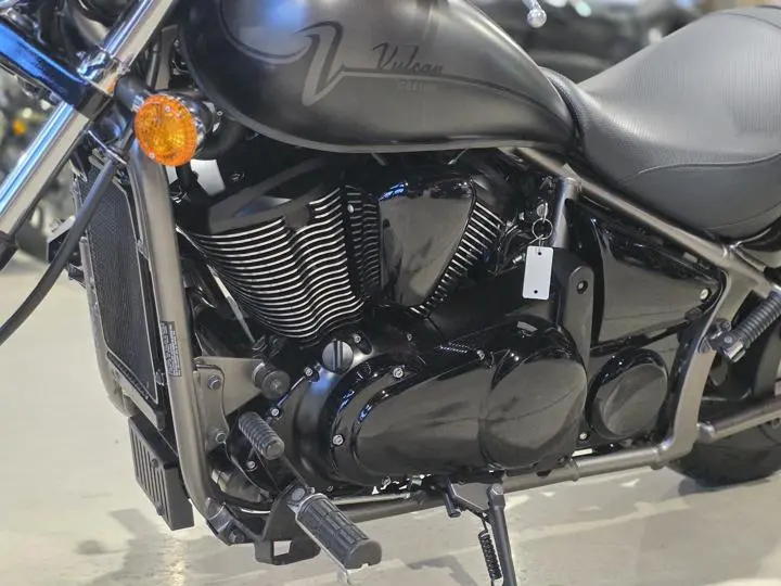 2024 Kawasaki Vulcan 900 Custom - Photo 4
