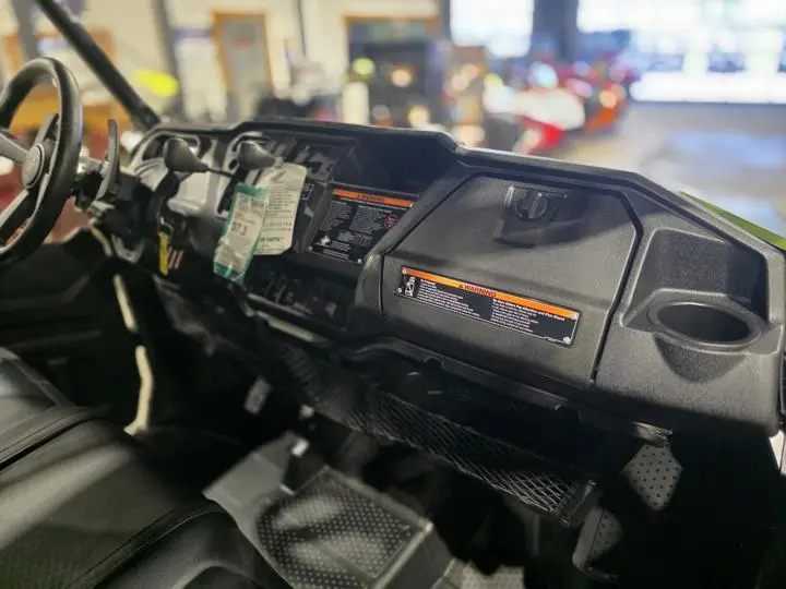 2025 Honda® Pioneer 1000-6 Deluxe Crew - Photo 16