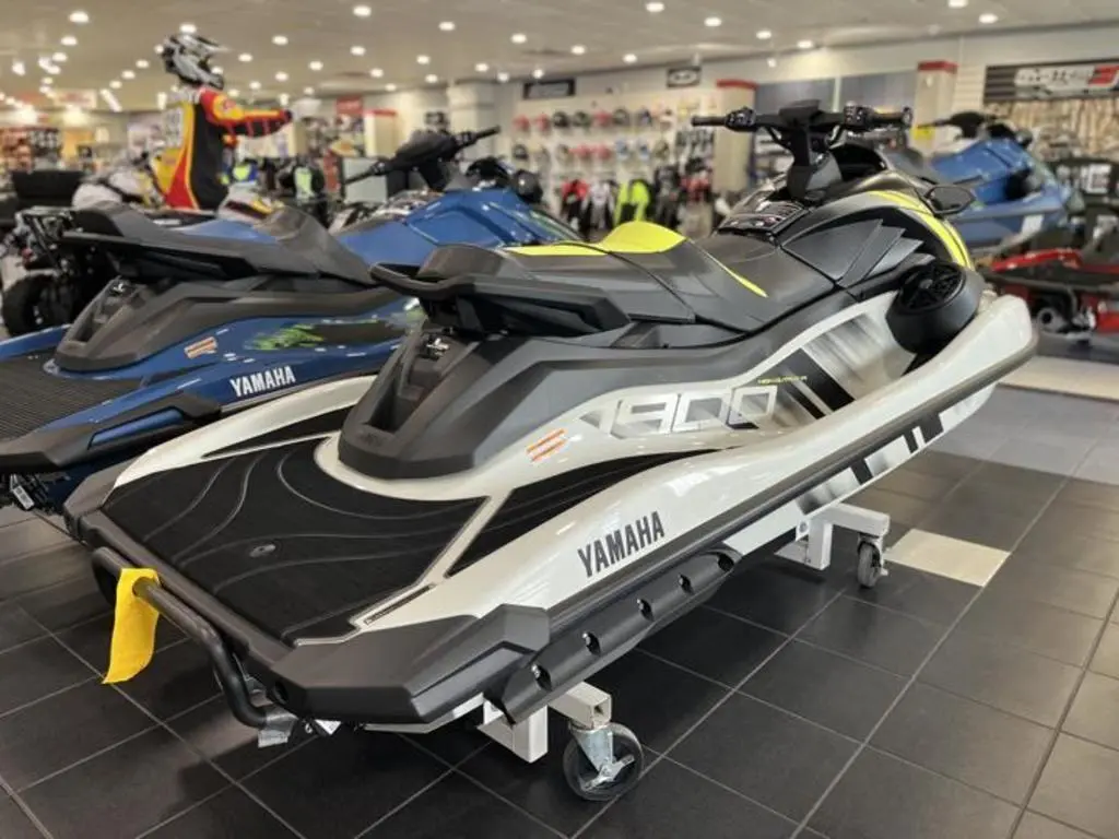 2025 Yamaha WaveRunners GP HO - Photo 6