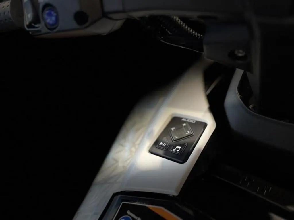 2025 Yamaha WaveRunners Gp Svho With Audio - Photo 15