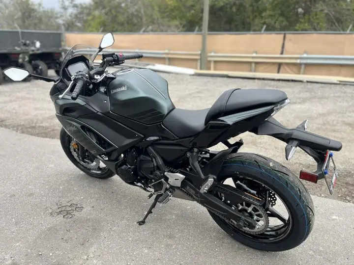 2025 Kawasaki Ninja 650 Abs - Photo 7