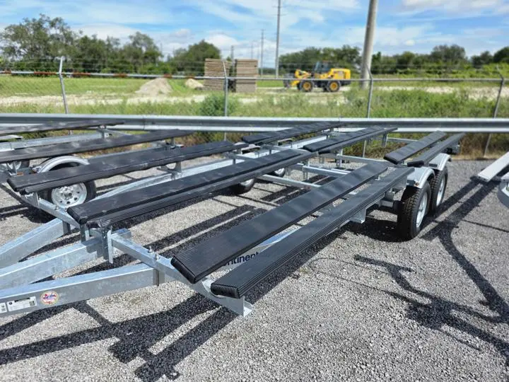 2026 Continental Trailers 20-22 Ft Tri-Toon Trailer - Photo 3