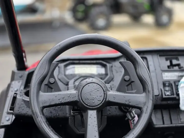 2025 Honda® Pioneer 1000-5 - Photo 20