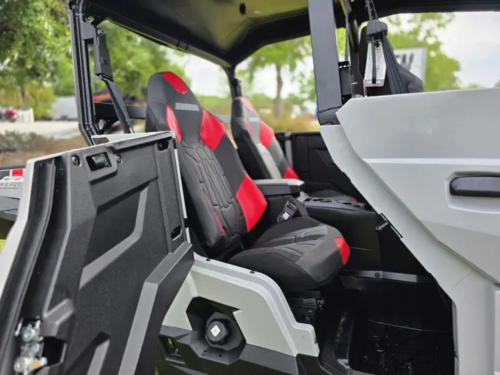 2025 Polaris® General Xp 4 1000 Sport - Photo 12