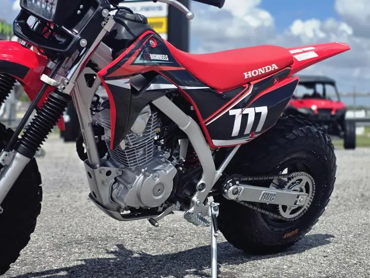 2023 Honda® Crf125F - Photo 5