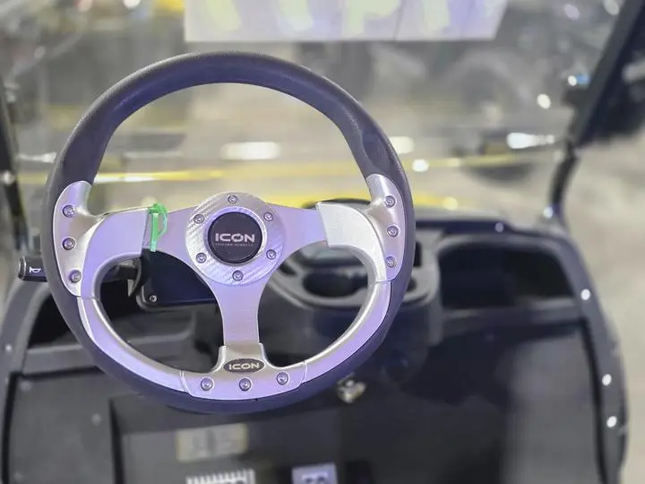 2023 Icon EV i40L - Photo 15