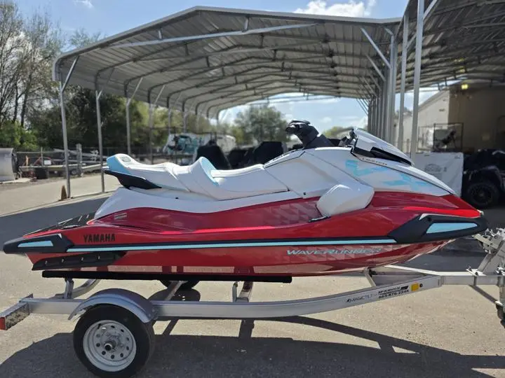 2025 Yamaha WaveRunners Vx Limited - Photo 6
