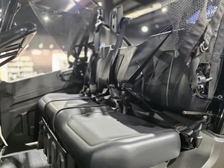 2025 Honda® Pioneer 1000-6 Deluxe Crew - Photo 14