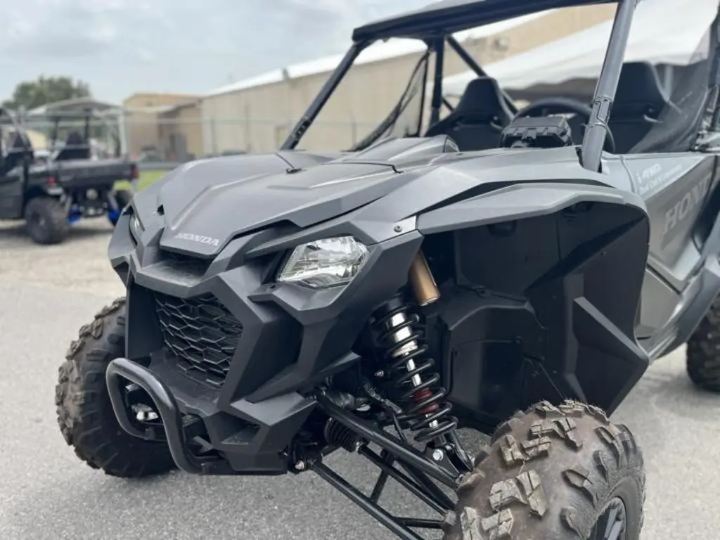2024 Honda® Talon 1000R - Photo 4
