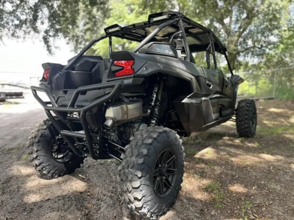 2025 Kawasaki Teryx KRX4 1000 Blackout Edition - Photo 8
