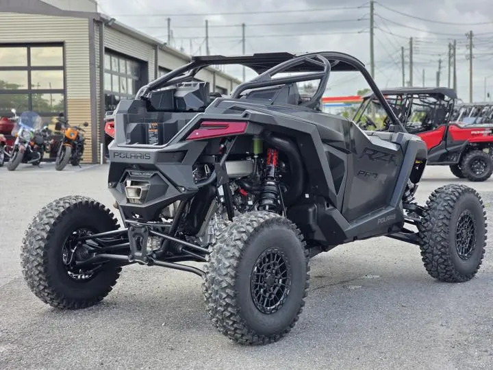 2025 Polaris® Rzr Pro R Ultimate - Photo 10