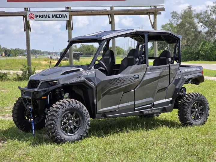 2025 Polaris® General Xp 4 1000 Ultimate - Photo 2
