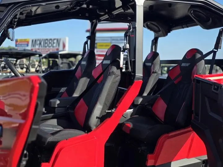 2025 Polaris® General Xp 4 1000 Ultimate - Photo 17