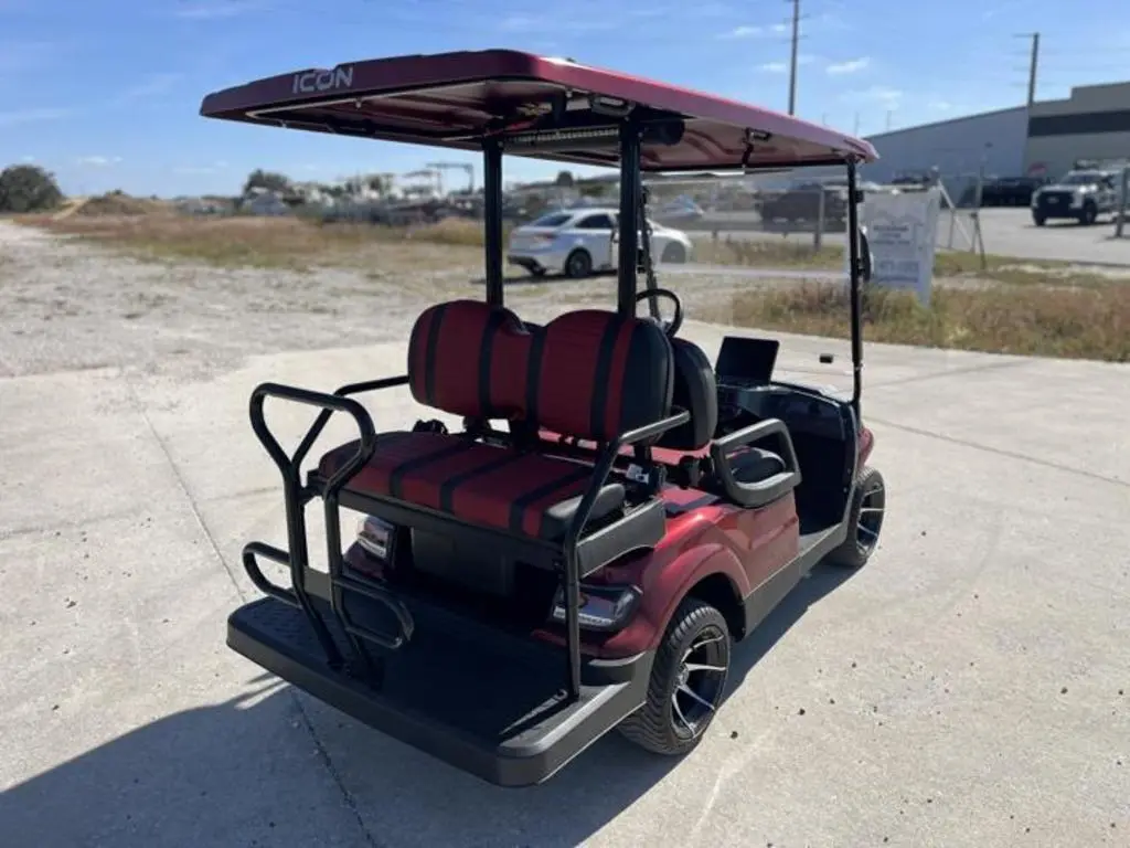2025 Icon EV i40 - Photo 8