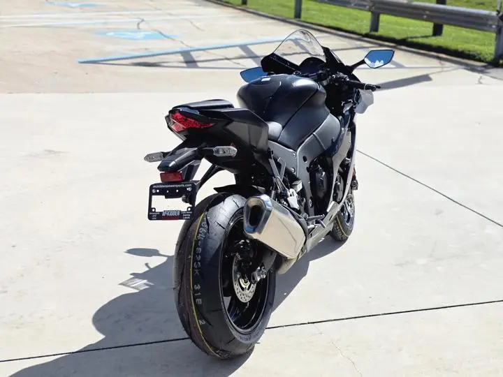 2025 Kawasaki Ninja Zx-10r - Photo 9
