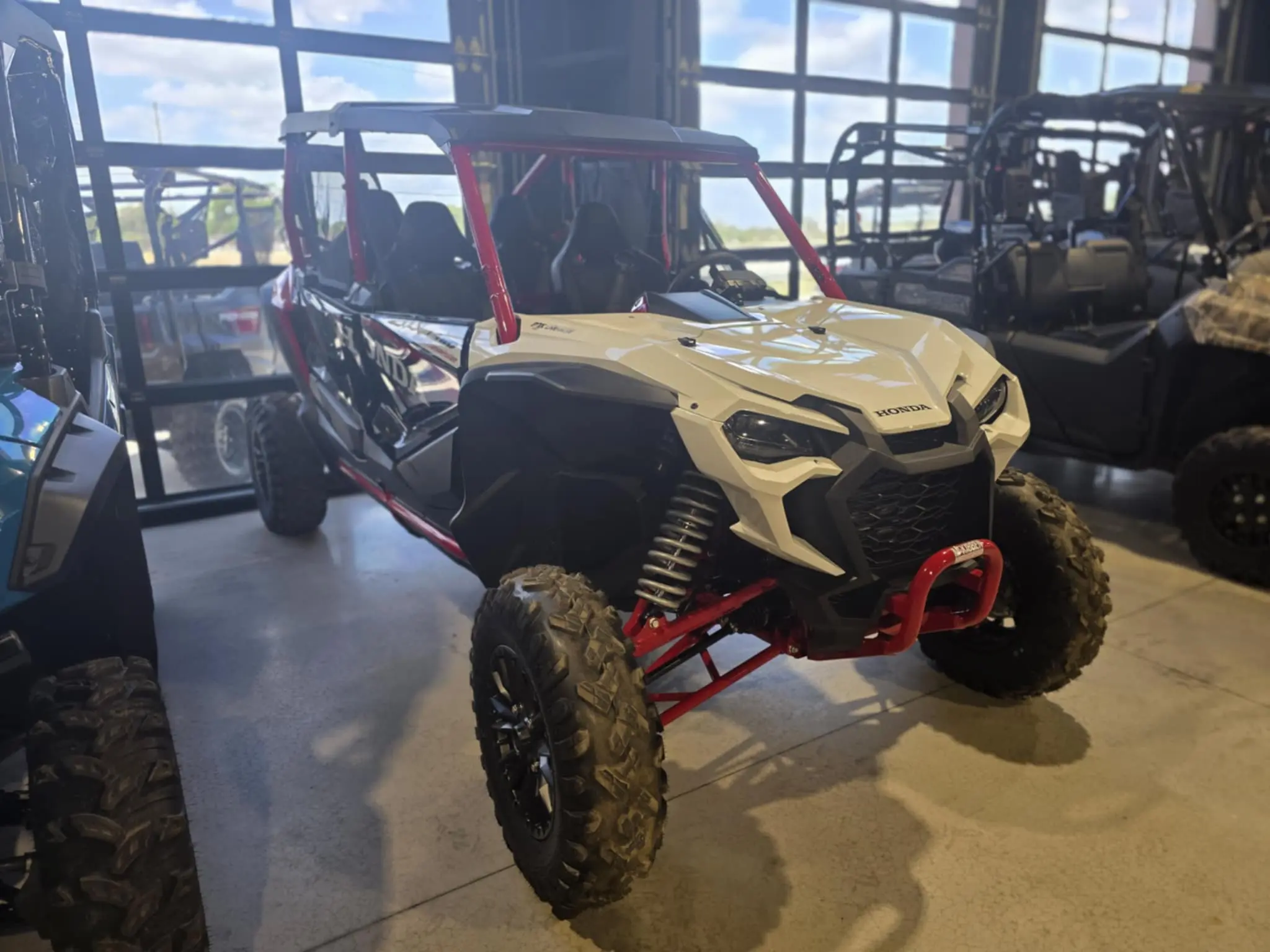2024 Honda® Talon 1000r-4 Fox Live Valve - Photo 9