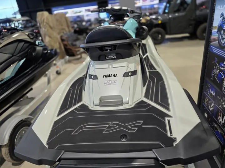 2025 Yamaha WaveRunners Fx Cruiser Ho w/ Audio - Photo 6