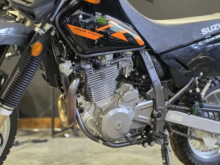 2024 Suzuki DR650S - Photo 3