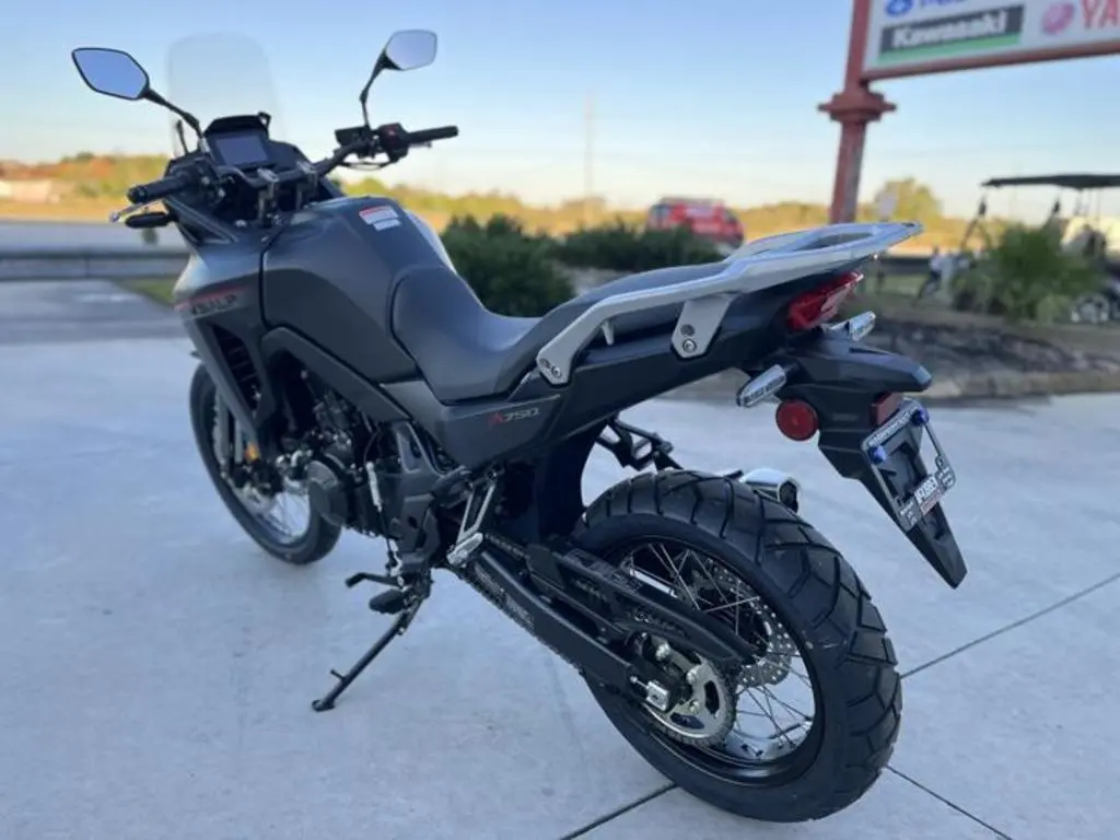 2024 Honda® Transalp - Photo 7