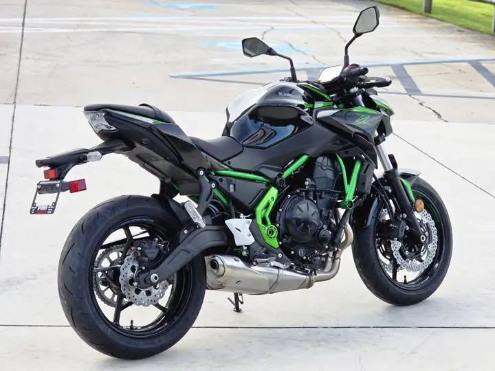 2025 Kawasaki Z650 Abs - Photo 10