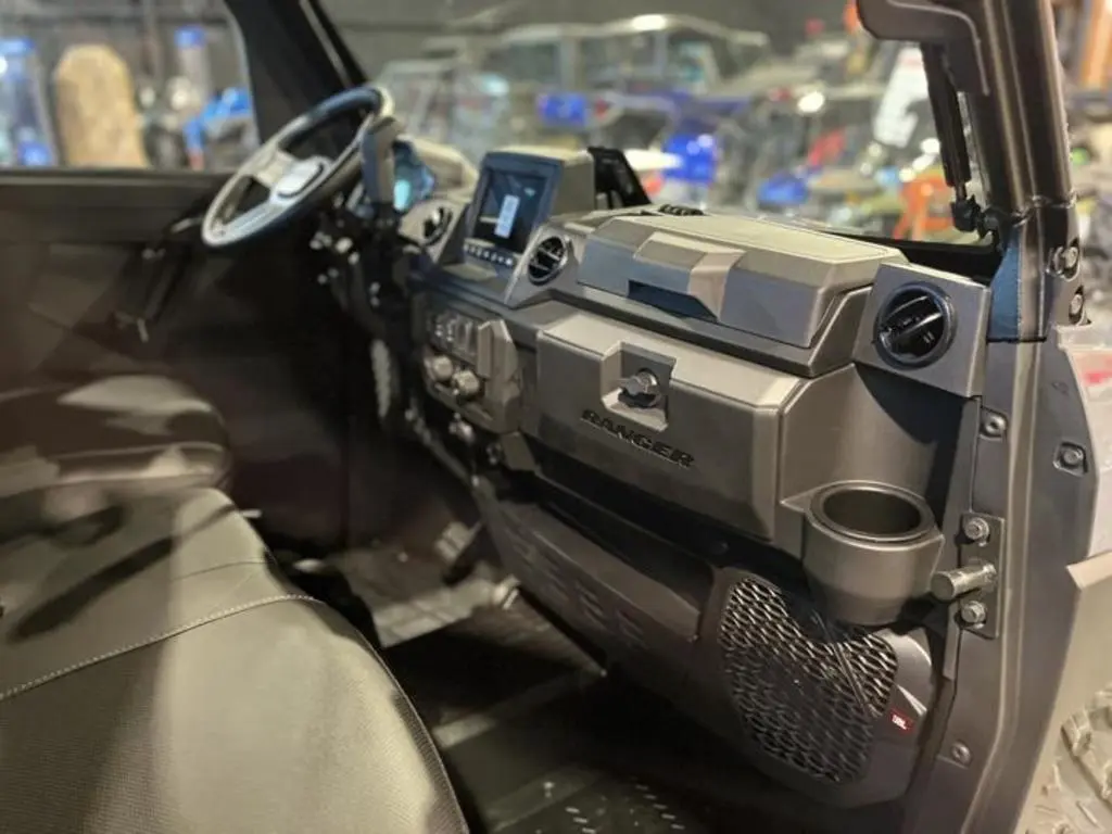 2025 Polaris® Ranger Crew XP 1000 Northstar Edition Ultimate - Photo 12