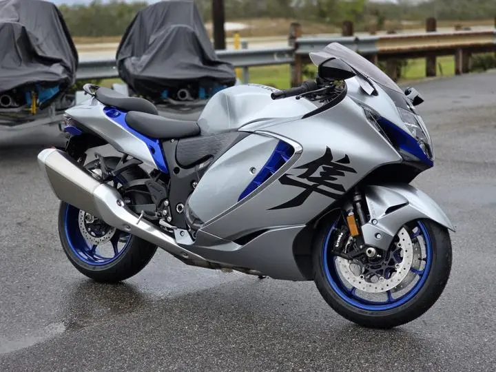 2025 Suzuki Hayabusa - Photo 20