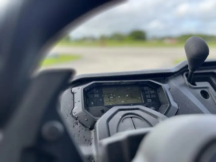 2025 Honda® Pioneer 1000 Deluxe - Photo 17