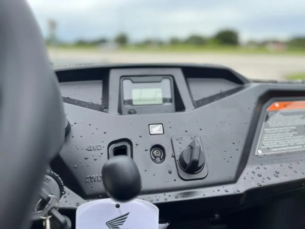 2025 Honda® Pioneer 520 Truetimber Atera Camo - Photo 17