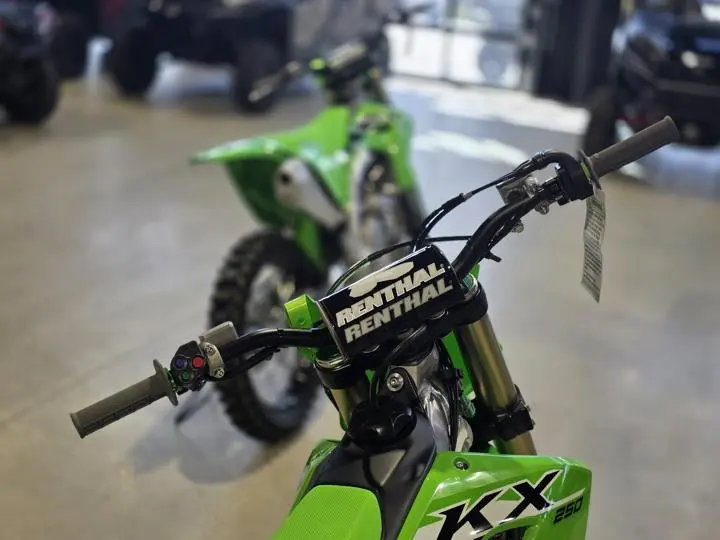 2025 Kawasaki Kx250 - Photo 13