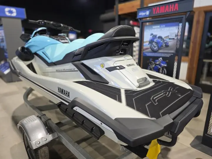 2025 Yamaha WaveRunners Fx Cruiser Ho w/ Audio - Photo 5