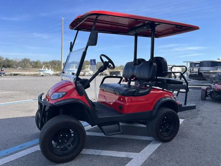 2023 Icon EV i40L Custom - Photo 2