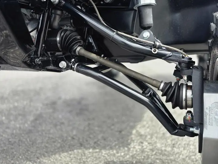 2025 Honda® Pioneer 1000-6 Deluxe Crew - Photo 15