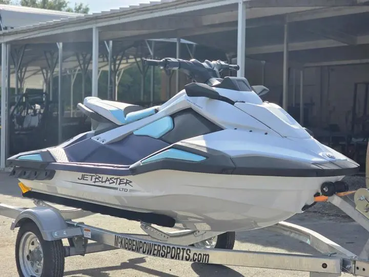 2025 Yamaha WaveRunners Jetblaster Ltd - Photo 8