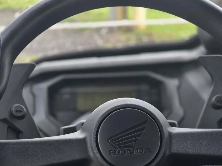 2025 Honda® Pioneer 1000-5 Deluxe - Photo 18