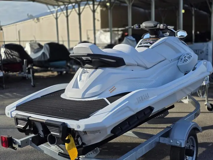 2025 Yamaha WaveRunners Vx Cruiser With Audio - Photo 6