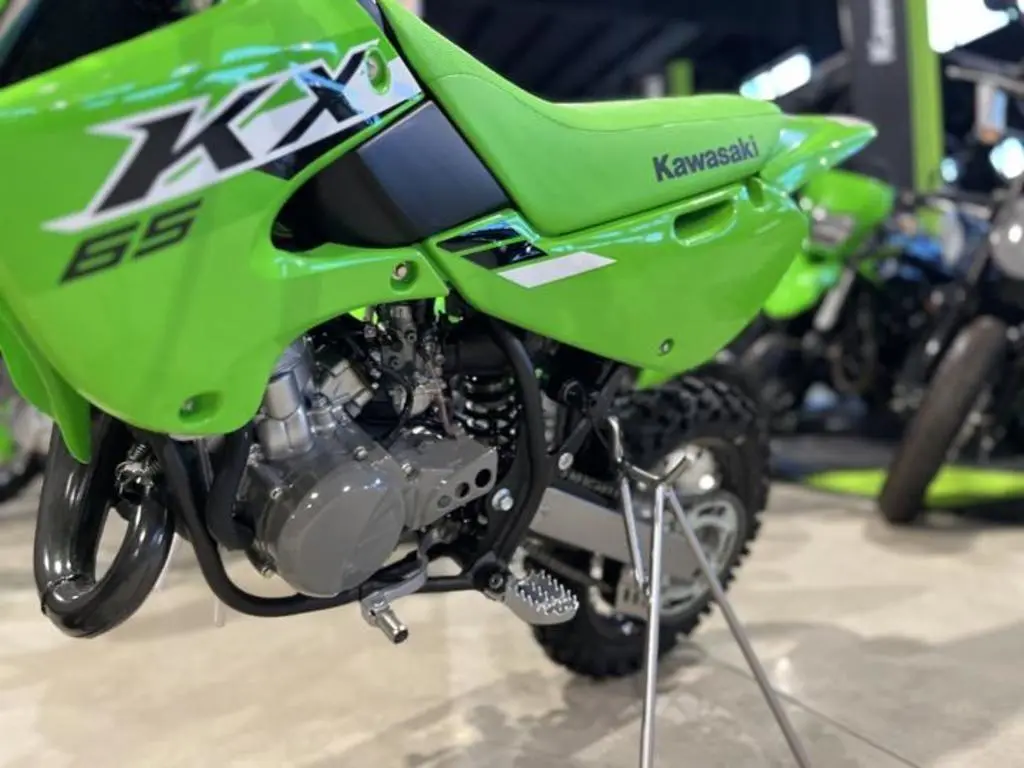 2025 Kawasaki KX65 - Photo 6