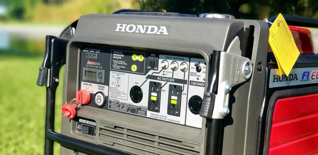 2021 Honda EU7000iS - Photo 9