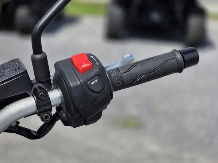 2025 Yamaha Mt-07 - Photo 14