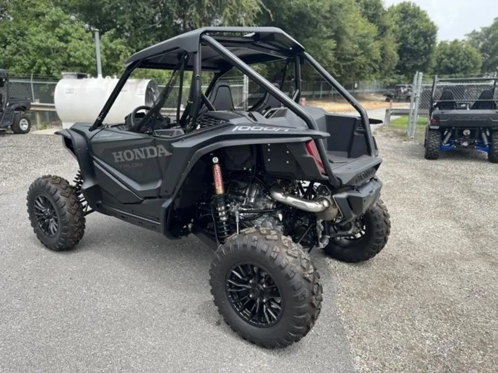 2024 Honda® Talon 1000R - Photo 6