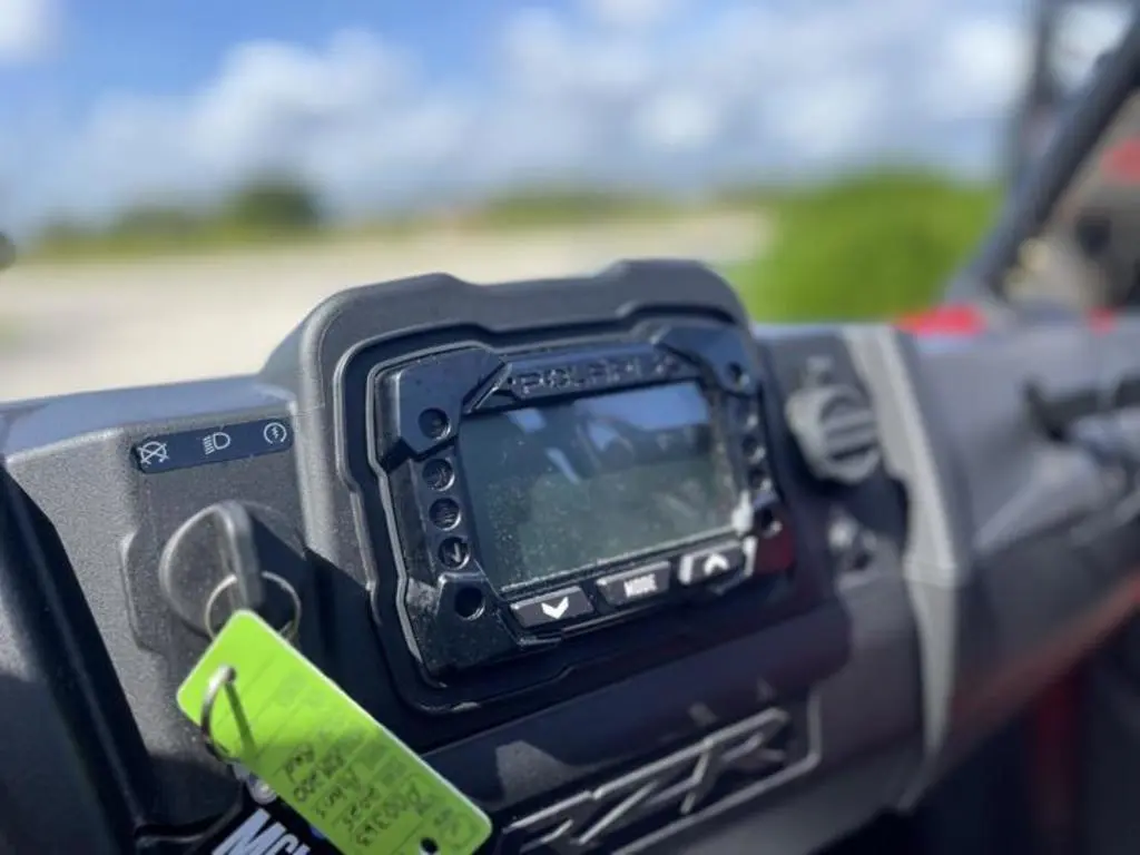 2025 Polaris® RZR 200 EFI - Photo 17