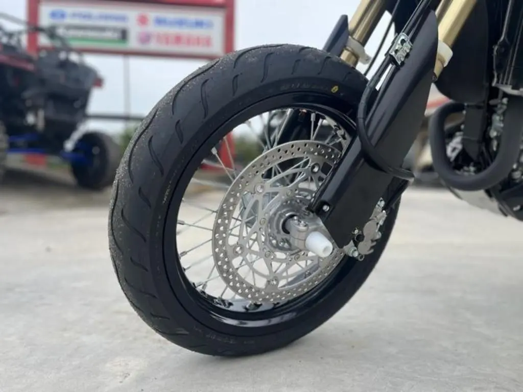 2024 Suzuki DR-Z400SM - Photo 3