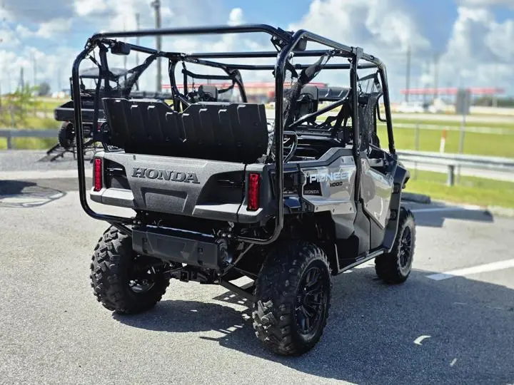 2025 Honda® Pioneer 1000-5 MCK Custom - Photo 7
