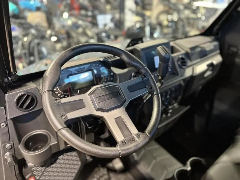 2025 Polaris® Ranger Crew XP 1000 Northstar Edition Ultimate - Photo 13