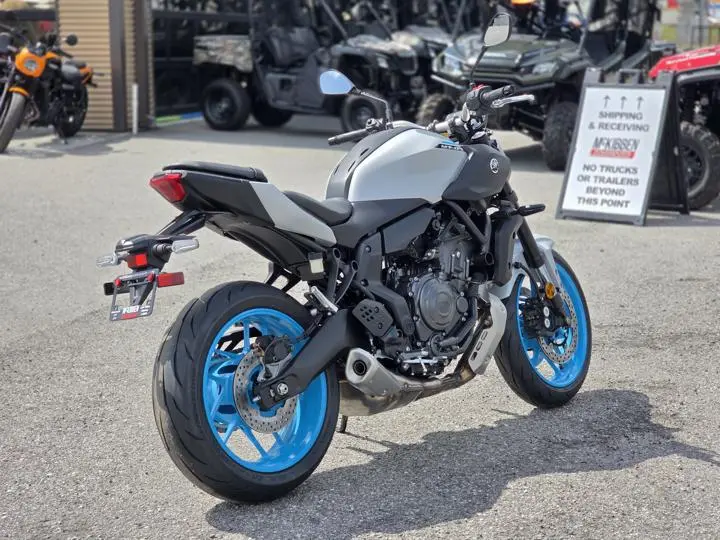 2025 Yamaha Mt-07 - Photo 9